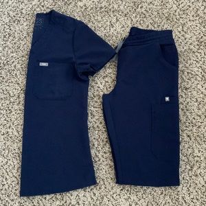 Figs scrub set Catarina and Yola Navy Blue *pls read description*